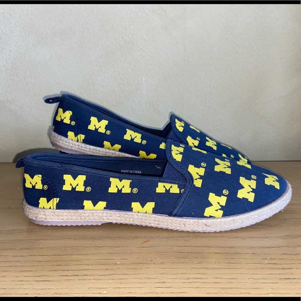 Women’s shoses Michigan